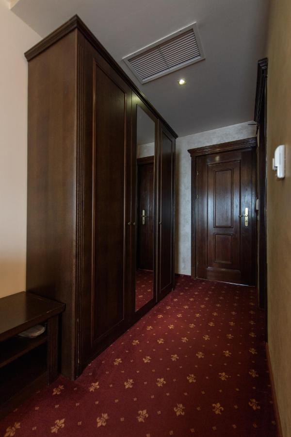 Hotel Golden Palace Мамая Екстер'єр фото